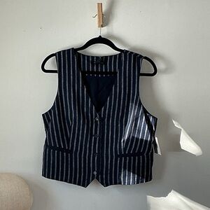 Ellen Tracy Navy and White Striped Vest